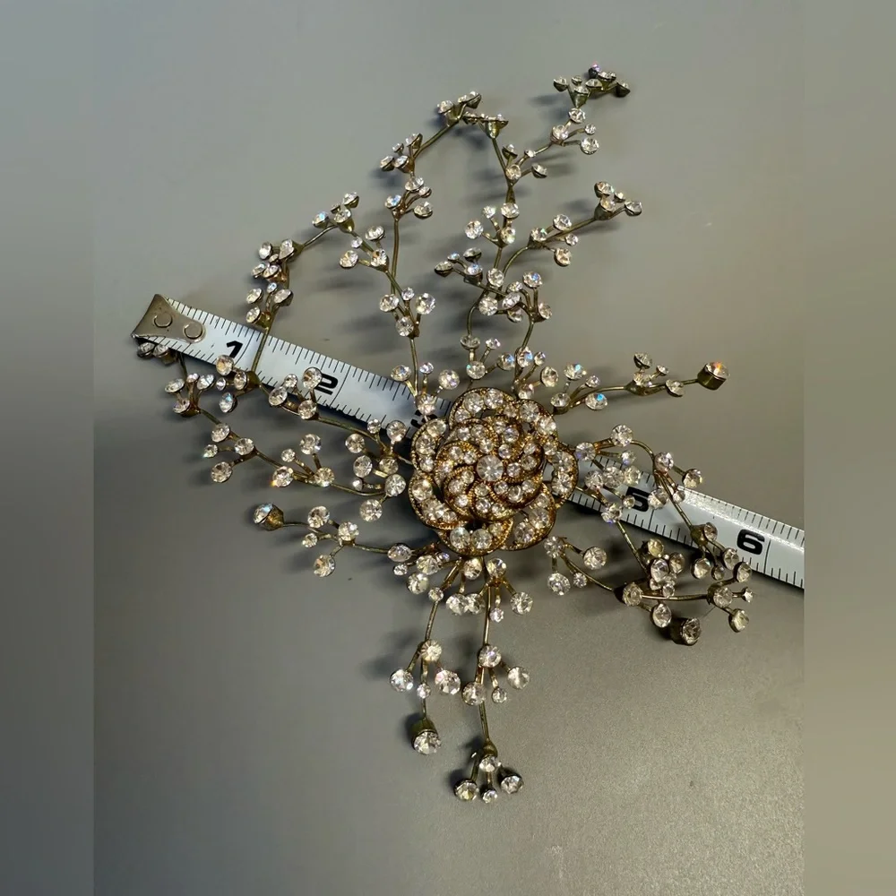 Crystal gold tone Floral Hairpiece Bridal - Picture 8 of 12